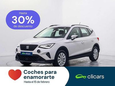 Usado Seat Arona Style 110 CV (80 kW) 2021 Blanco SUV
