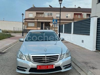 Mercedes E200