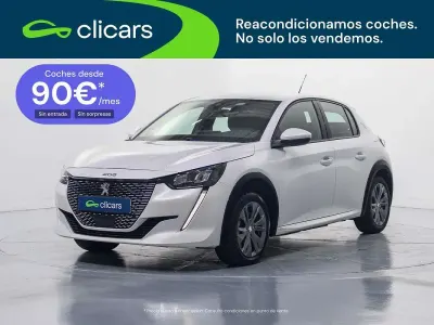 Usado Peugeot e-208 Allure 100 kW (136 CV) 2020 Blanco Utilitario