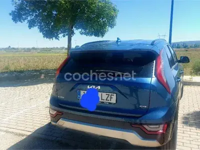 Usado Kia Niro 141 CV (103 kW) 2022 Azul SUV