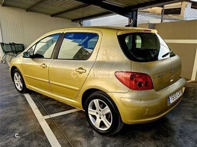 Peugeot 307