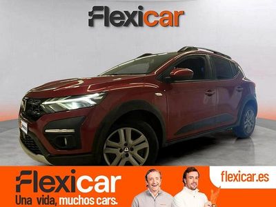 Usado Dacia Sandero Comfort 91 CV (66 kW) 2021 Rojo Utilitario