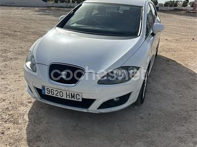 Usado Seat Leon Copa 105 CV (77 kW) 2012 Blanco Berlina