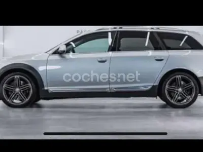 Usado Audi A6 Allroad 245 CV (180 kW) 2012 Gris / plata Familiar
