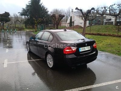 Usado BMW 320 150 CV (110 kW) 2006 Negro Berlina