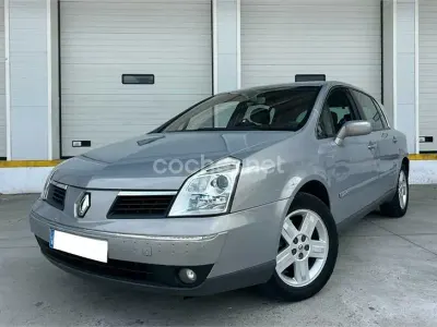 Begagnad Renault Vel Satis Expression 150 HK (110 kW) 2005 Grå Halvkombi
