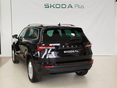 Negro Nuevo 2025 Skoda Karoq Selection SUV | 31.500 € (Precio justo)
