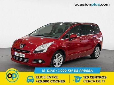 Usado Peugeot 5008 Allure 115 CV (84 kW) 2013 Rojo Monovolumen