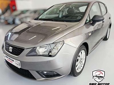 Usado Seat Ibiza Reference 95 CV (69 kW) 2015 Gris / plata Berlina