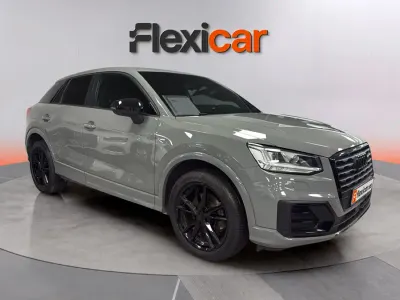 Usado Audi Q2 Advanced 116 CV (85 kW) 2019 Gris SUV