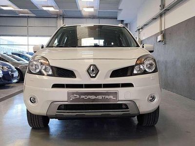 Usado Renault Koleos Dynamique 150 CV (110 kW) 2010 Blanco SUV