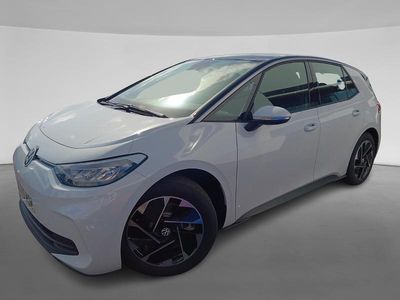 Usado VW ID.3 Pro 150 kW (204 CV) 2024 Blanco glaciar metalizado con techo negro Utilitario