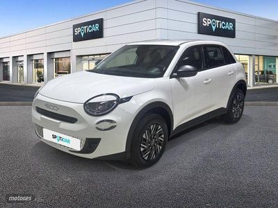 Blanco Nuevo 2025 Fiat 600E Red SUV | 29.500 € (Caro)