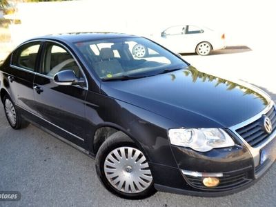 usado VW Passat 1.6 FSI 116CV ELEGANCE-KLIMA A/C-TEMPOMAT-ALARMA