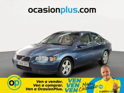 Usado Volvo S60 Momentum 170 CV (125 kW) 2005 Azul Berlina