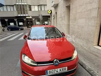 Usado VW Golf VII Sportline 115 CV (84 kW) 2018 Rojo Berlina