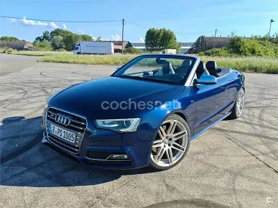 Usado Audi S5 Cabriolet Comfort 333 CV (244 kW) 2014 Azul Descapotable