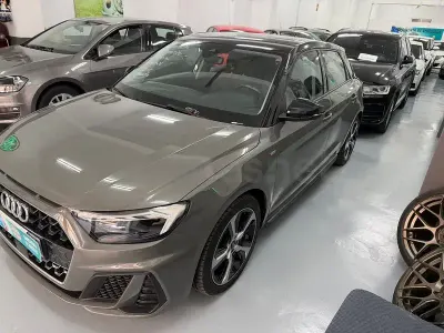 Usado Audi A1 Sportback S-Line 150 CV (110 kW) 2021 Beige Utilitario