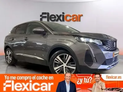 Usado Peugeot 3008 Allure 131 CV (96 kW) 2021 Gris SUV