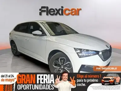 Usado Skoda Scala Ambition 110 HP (80 kW) 2023 Branco Citadino
