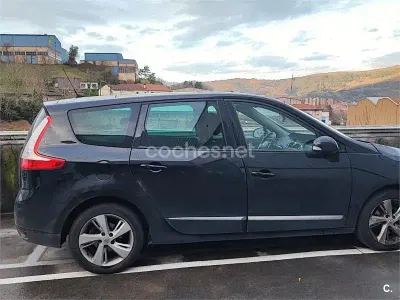 Gebraucht Renault Grand Scénic III Dynamique 130 PS (95 kW) 2012 Schwarz Van / Kleinbus