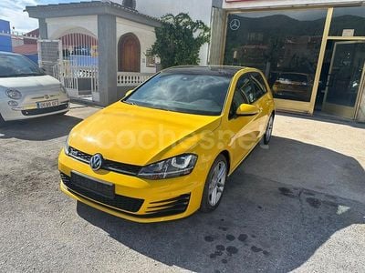 Usado VW Golf VII GTD 184 CV (135 kW) 2016 Amarillo Berlina