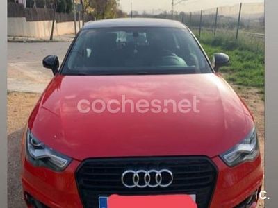 Usado Audi A1 Sportback 90 CV (66 kW) 2014 Rojo Utilitario