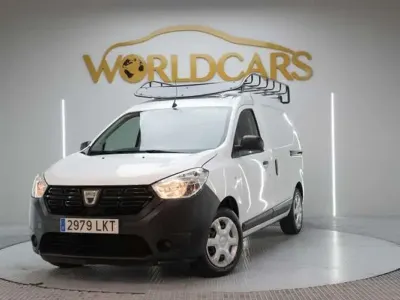 Usado Dacia Dokker Essentiel 95 CV (69 kW) 2020 Blanco Monovolumen