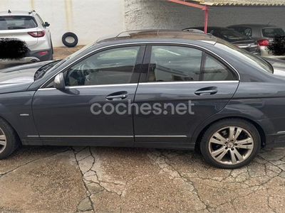 Mercedes C320