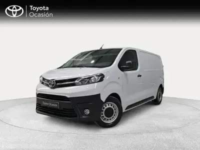 Usado Toyota Proace 120 CV (88 kW) 2024 Blanco Monovolumen