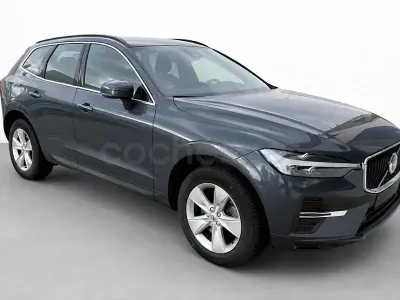 Begagnad Volvo XC60 Core 197 HK (144 kW) 2022 Blå SUV