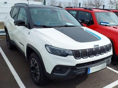 Usado Jeep Compass Trailhawk 240 CV (176 kW) 2022 Blanco SUV