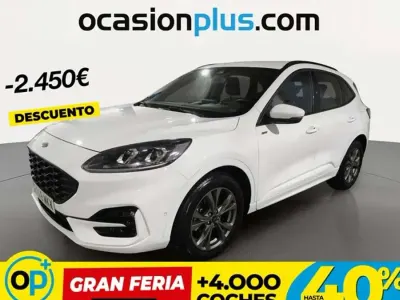 Usado Ford Kuga ST-Line 190 CV (139 kW) 2023 Blanco SUV