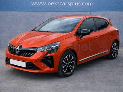 Usado Renault Clio V Techno 90 CV (66 kW) 2024 Naranja Berlina