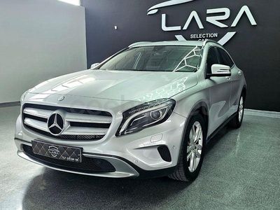 Usado Mercedes GLA200 Urban 136 CV (100 kW) 2016 Gris / plata SUV