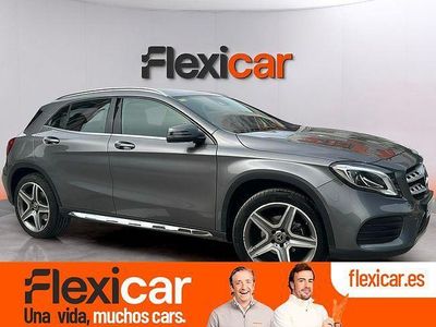 Usado Mercedes GLA180 122 CV (89 kW) 2018 Gris SUV