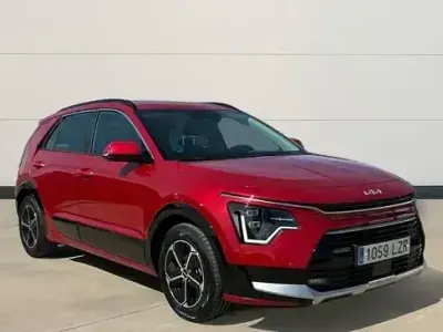 Usado Kia e-Niro 134 kW (183 CV) 2022 Rojo SUV