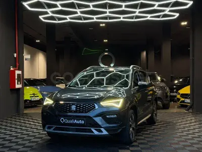 Usado Seat Ateca Xperience 150 CV (110 kW) 2021 Gris / plata SUV