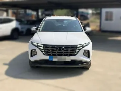 Usado Hyundai Tucson 136 CV (100 kW) 2023 Blanco SUV