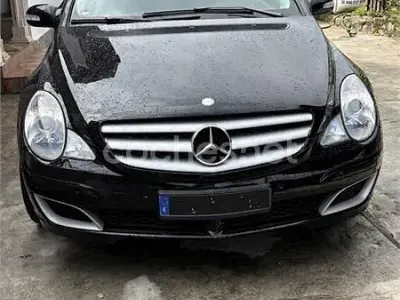 Usado Mercedes R280 190 CV (139 kW) 2007 Negro Monovolumen