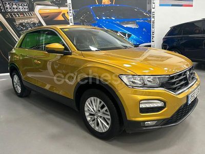 Begagnad VW T-Roc Advance 115 HK (84 kW) 2020 Orange SUV