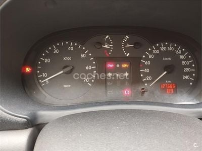 Azul Usado 2000 Renault Clio II Berlina | 1000 € (Super precio)