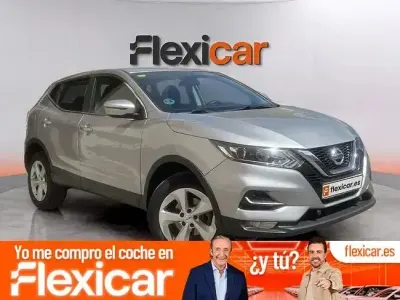 Usado Nissan Qashqai N-Connecta 150 CV (110 kW) 2020 Gris / plata SUV