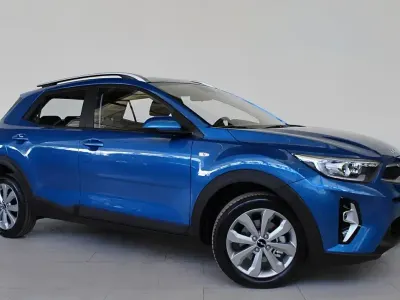 Usado Kia Stonic Plus 84 CV (61 kW) 2022 Azul SUV