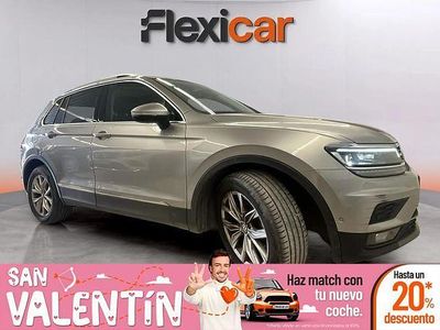 Usado VW Tiguan Sportline 150 CV (110 kW) 2020 Gris / plata SUV