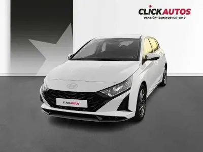 Usado Hyundai i20 101 CV (74 kW) 2026 Blanco Utilitario