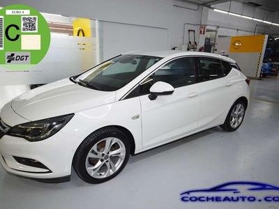 Usado Opel Astra Dynamic 150 CV (110 kW) 2017 Blanco Utilitario