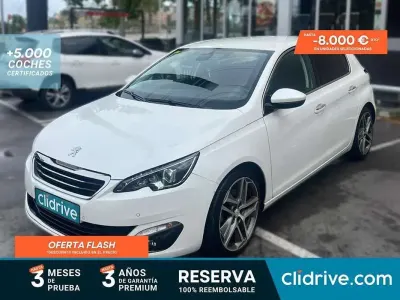 Usado Peugeot 308 Allure 150 CV (110 kW) 2014 Blanco Utilitario