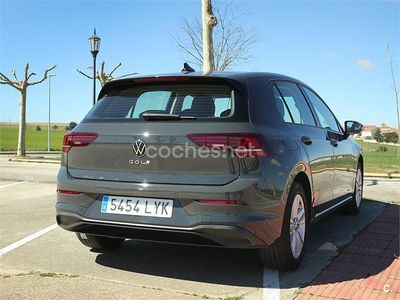 Occasion VW Golf VIII 115 ch (84 kW) 2022 Gris Berline