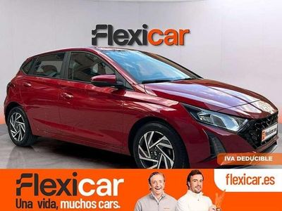 Usado Hyundai i20 101 CV (74 kW) 2024 Rojo Utilitario